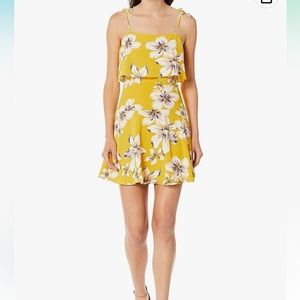 NWT BB Dakota Yellow Floral Sundress